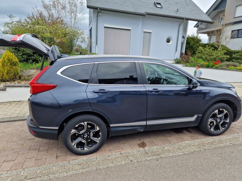 Honda CR-V • 2019 • 56,842 km 6