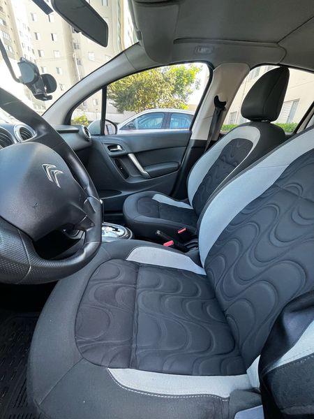 Citroën C3 • 2015 • 174,000 km 3