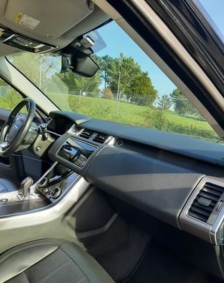 Land Rover Range Rover Sport • 2019 • 158,000 km 9