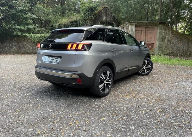 Peugeot 3008 • 2018 • 140,000 km 2