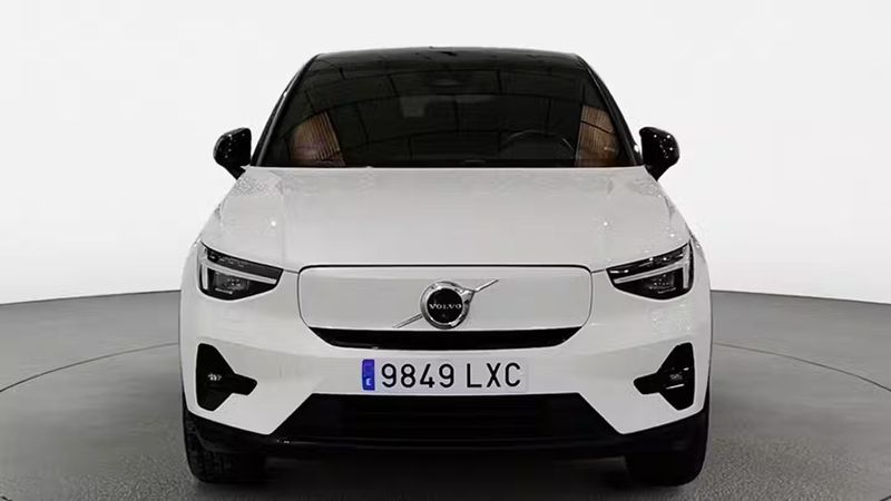 Volvo XC40 • 2022 • 67,641 km 3