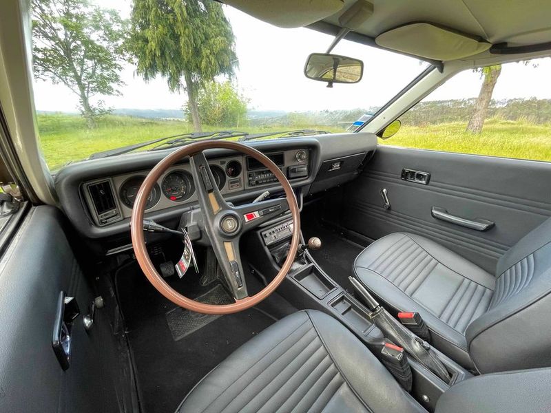 Toyota Corolla • 1976 • 80,000 km 5