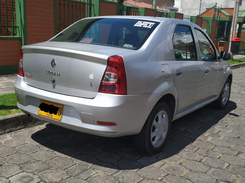 Renault Logan • 2014 • 95,800 km 5