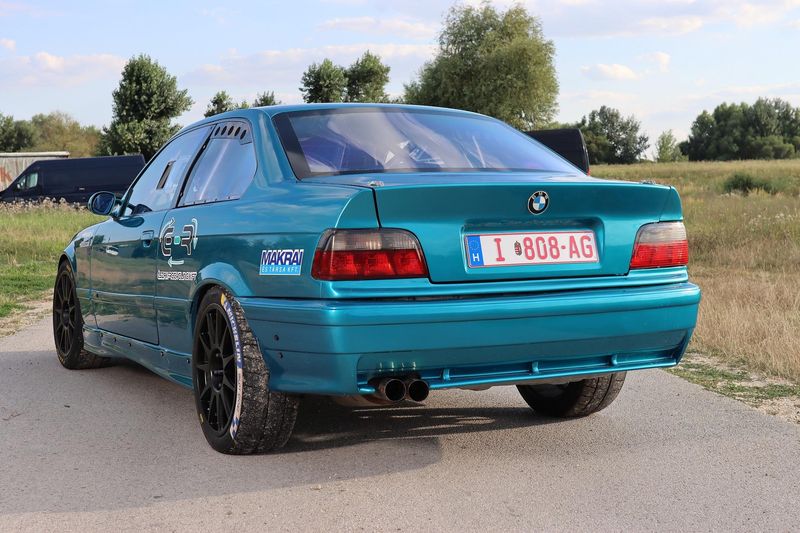 BMW M3 • 1995 • 1 km 5