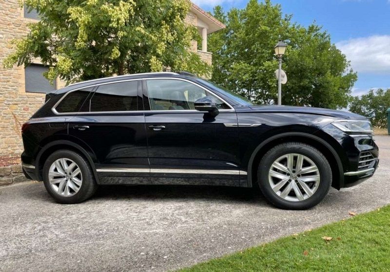 Volkswagen Touareg • 2019 • 81,000 km 4