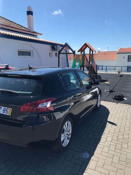 Peugeot 308 • 2014 • 204,250 km 4