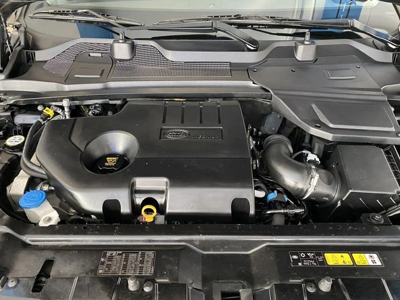 Land Rover Discovery Sport • 2018 • 141,000 km 12