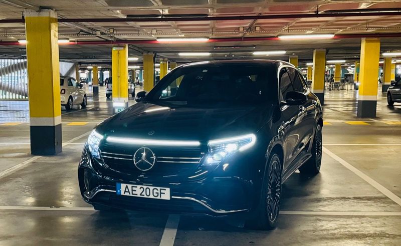 Mercedes-Benz E • 2020 • 80,000 km 1