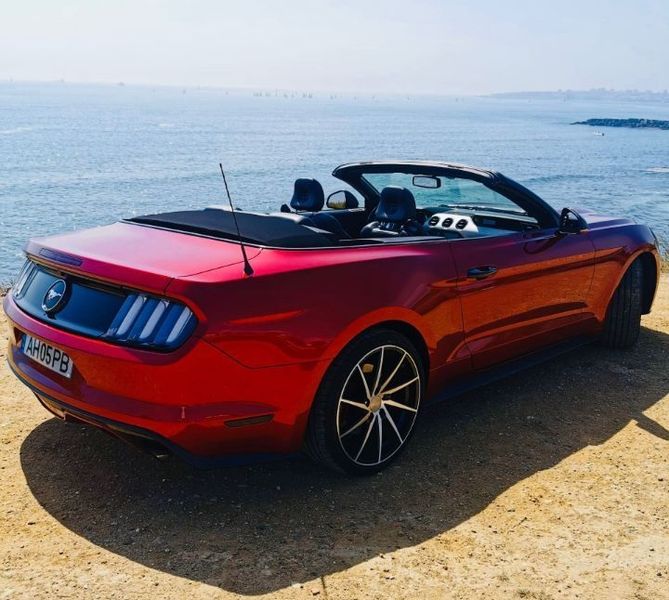 Ford Mustang • 2016 • 98,000 km 3