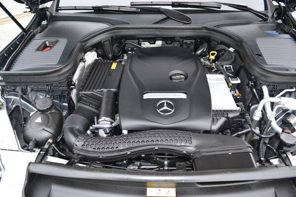 Mercedes-Benz GLC • 2018 • 16,681 km 15