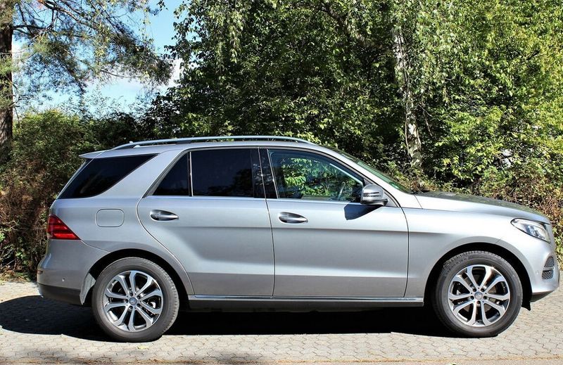 Mercedes-Benz M-Class • 2016 • 166,900 km 1