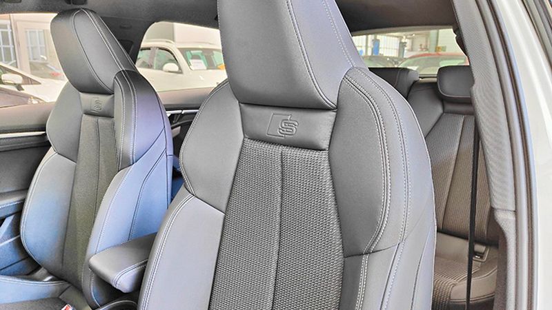 Audi A3 • 2024 • 2,245 km 9