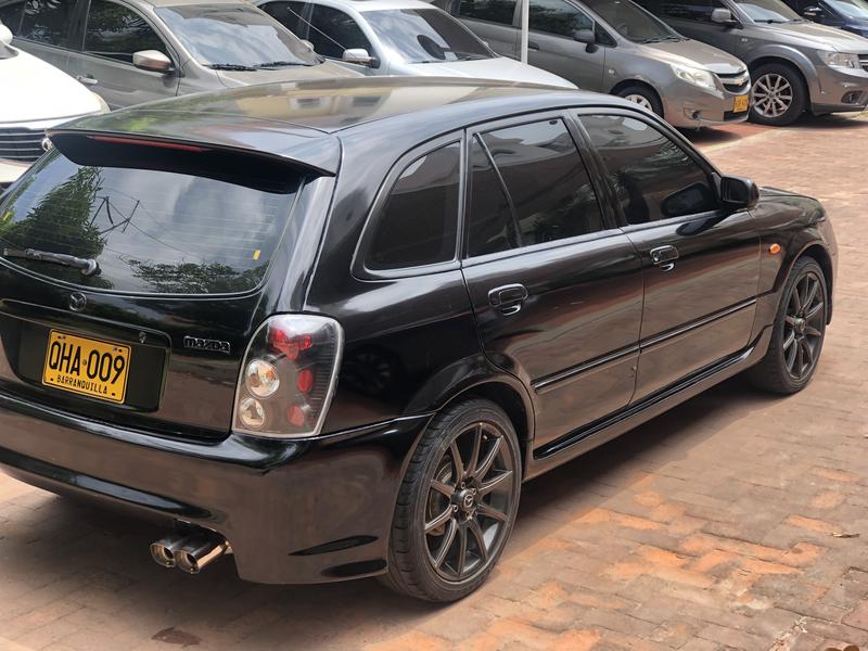 Mazda 626 • 2003 • 193,000 km 2