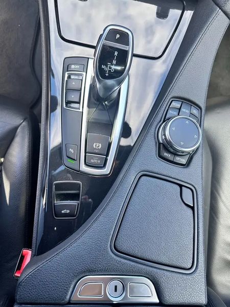 BMW 6 Series • 2016 • 99,700 km 11