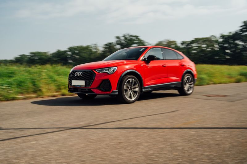 Audi Q3 • 2021 • 23,000 km 1