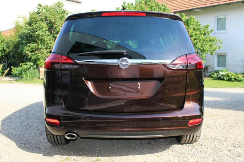 Opel Zafira • 2016 • 82,755 km 8