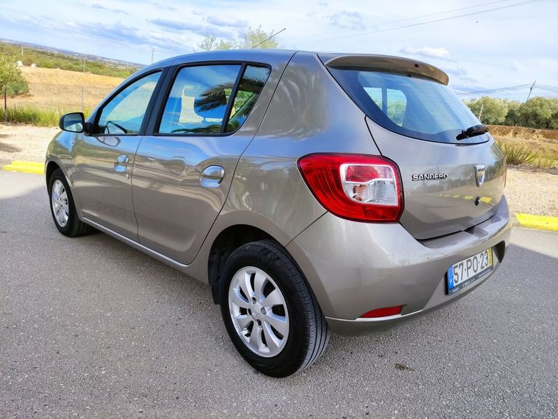 Dacia Sandero • 2015 • 80,000 km 4