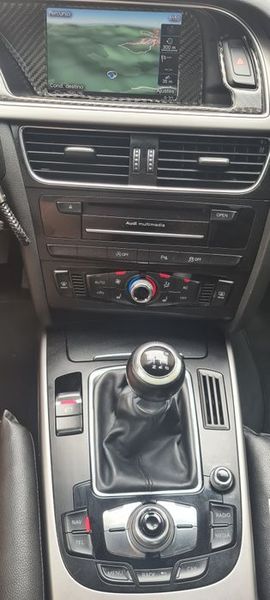 Audi A5 • 2013 • 105,000 km 4