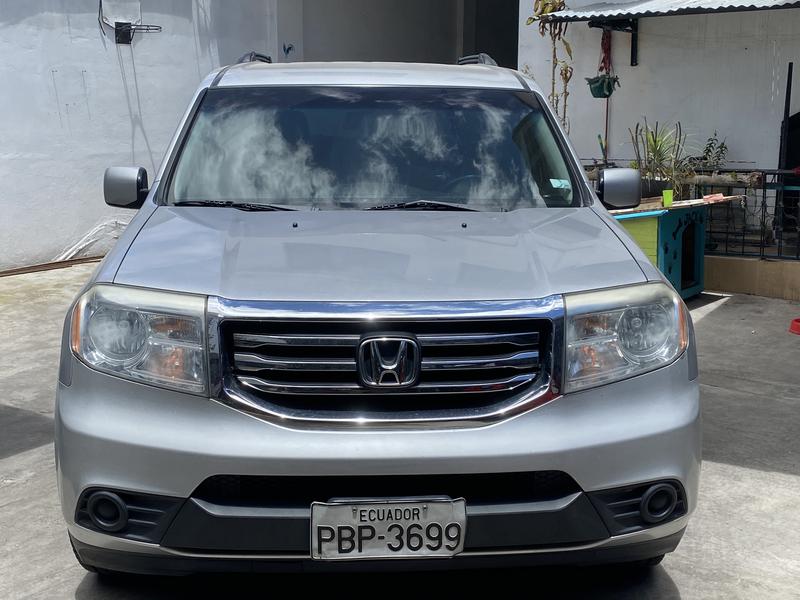 Honda Pilot • 2012 • 120,000 km 2