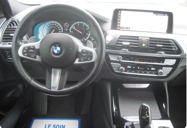 BMW X4 • 2018 • 100,900 km 2