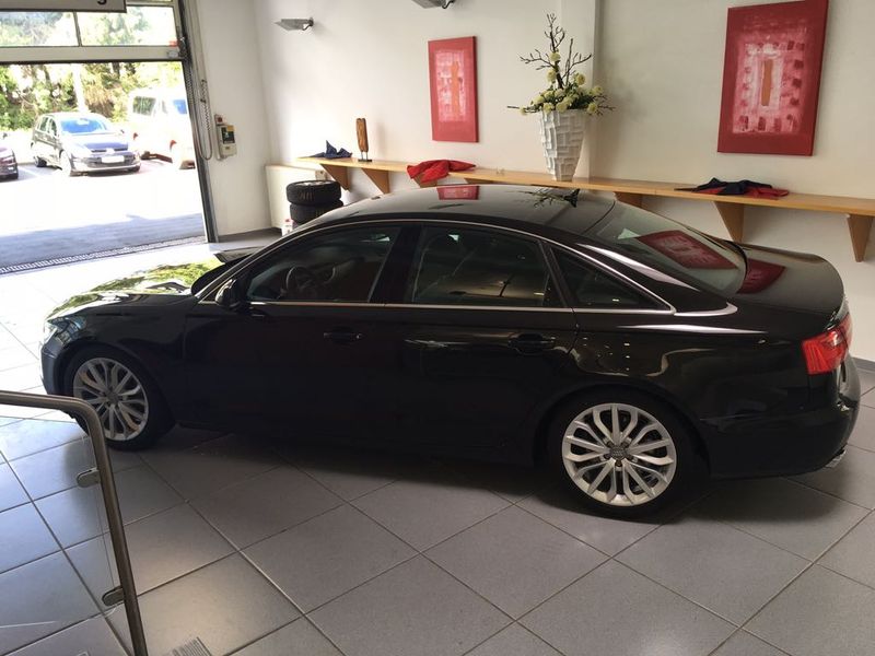Audi A6 • 2011 • 240,000 km 5