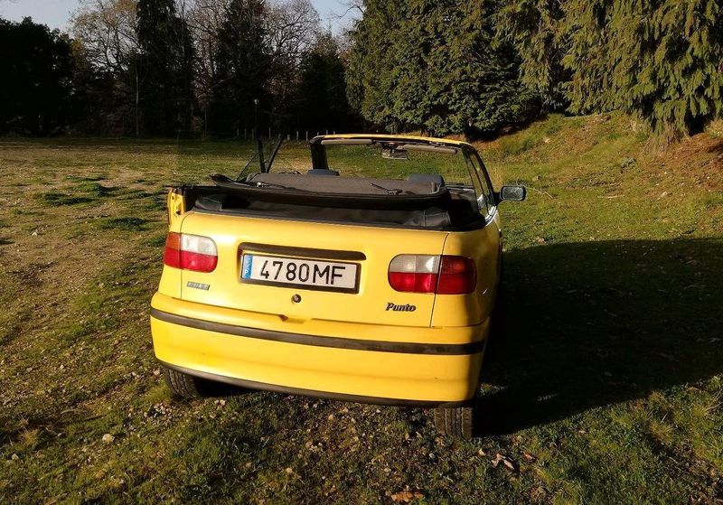 Fiat Punto • 1998 • 140,000 km 2