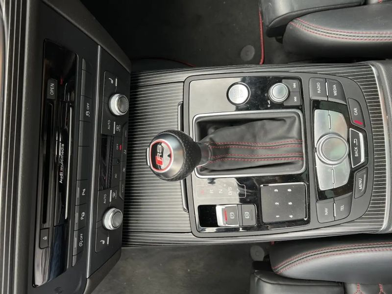 Audi RS 6 • 2013 • 211,000 km 5