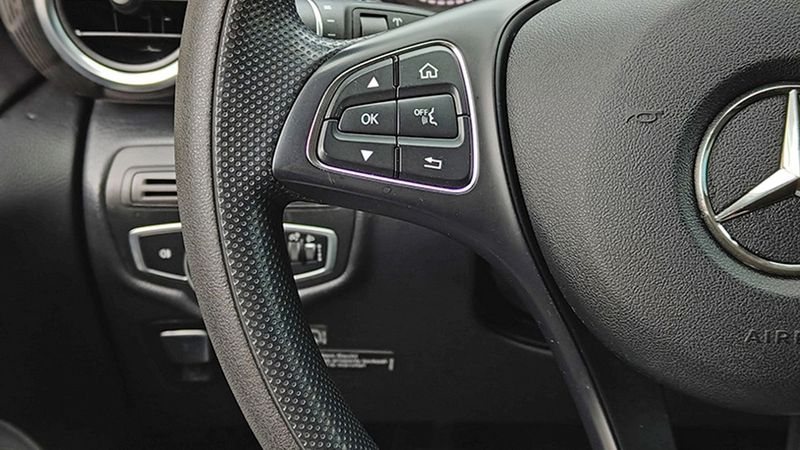 Mercedes-Benz 200 D • 2018 • 146,089 km 11