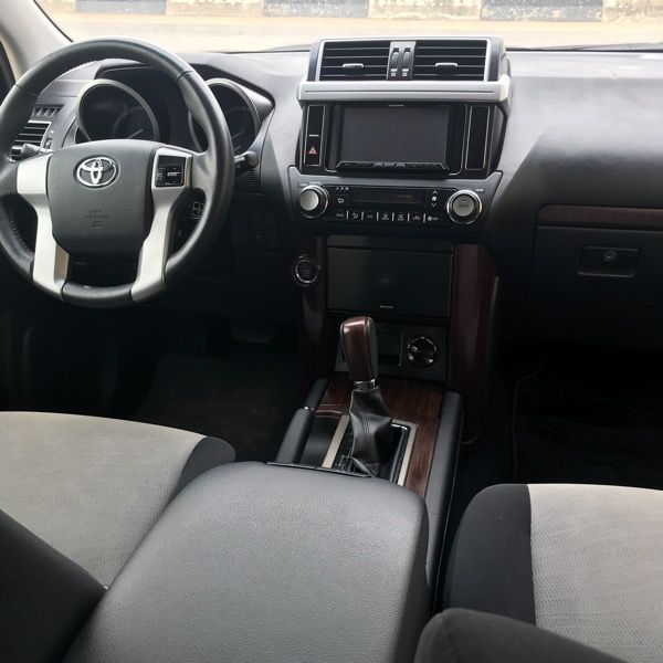 Toyota Land Cruiser • 2012 • 45 km 2