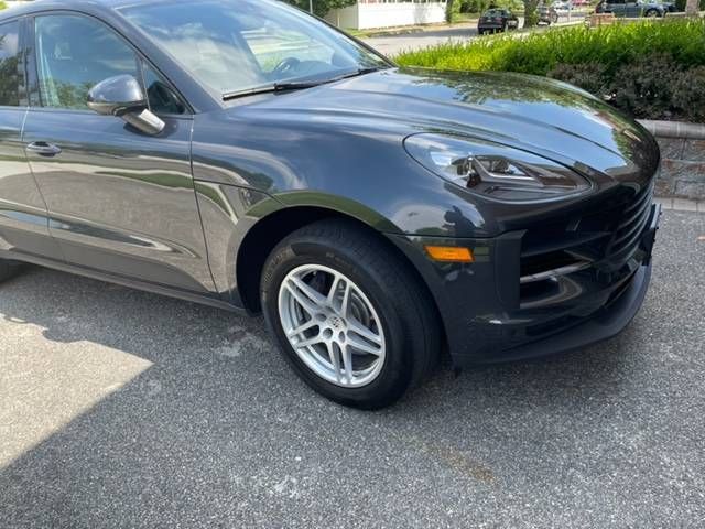 Porsche Macan • 2019 • 28,650 mi 5