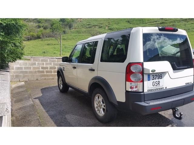 Land Rover Discovery • 2009 • 264,000 km 3