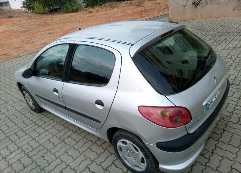 Peugeot 206 • 2004 • 200,000 km 2