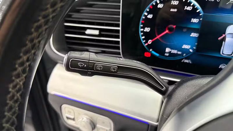 Mercedes-Benz GLE • 2021 • 122,013 km 8