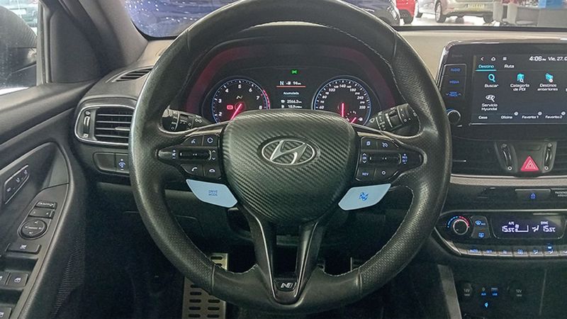 Hyundai i30 • 2018 • 40,710 km 25