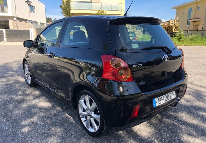 Toyota Yaris • 2007 • 188,000 km 5