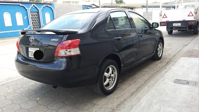 Toyota Yaris • 2008 • 207,000 km 6