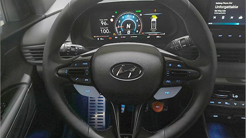 Hyundai i20 • 2024 • 396 km 17