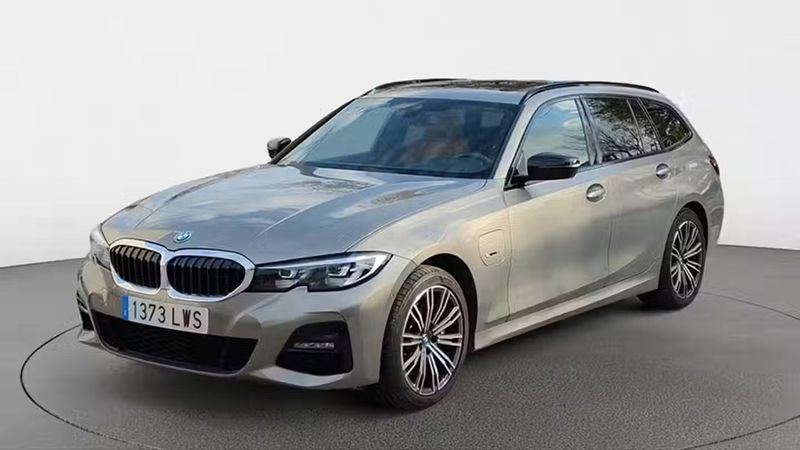 BMW 3 Series • 2022 • 49,822 km 1