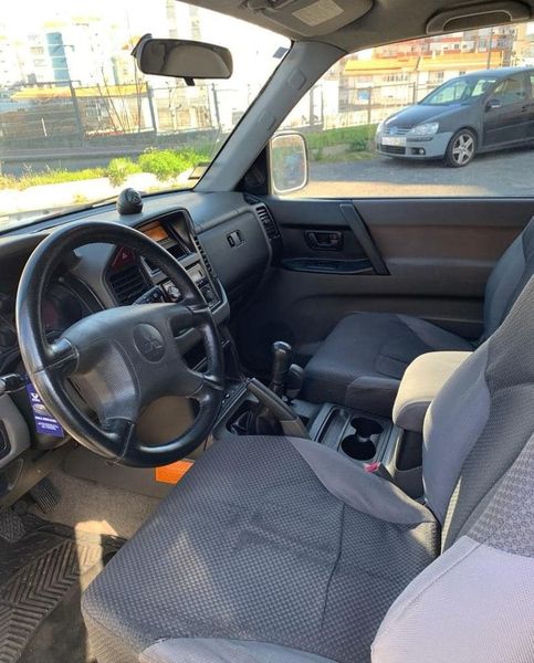 Mitsubishi Pajero • 2000 • 200,000 km 5