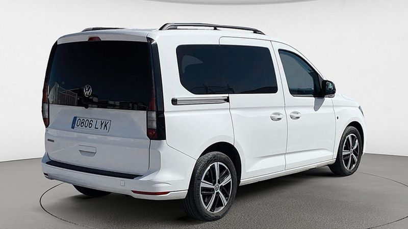 Volkswagen Caddy • 2022 • 22,035 km 2