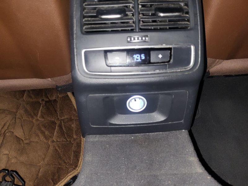 Audi A4 • 2018 • 81,000 km 15