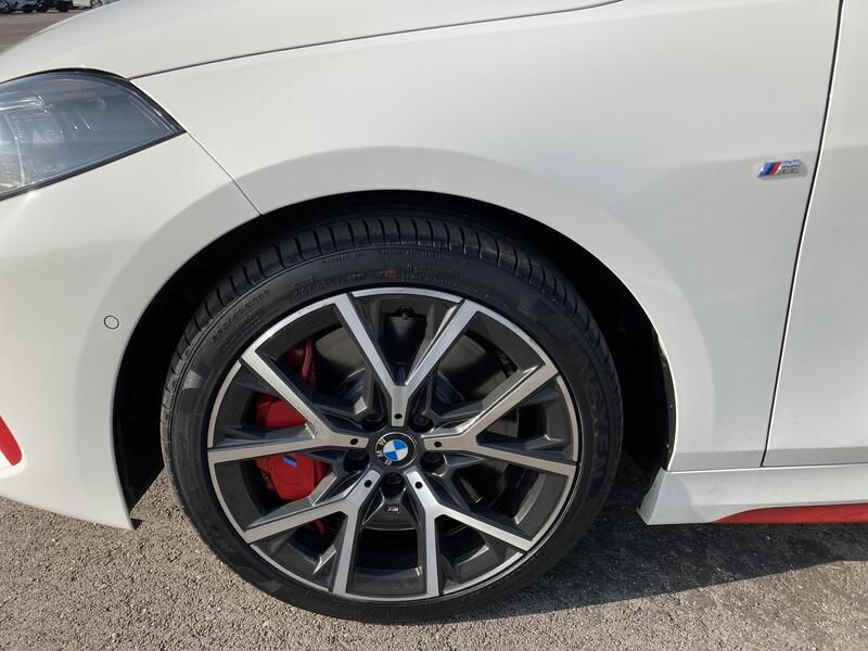 BMW 1 Series • 2021 • 97,297 km 16