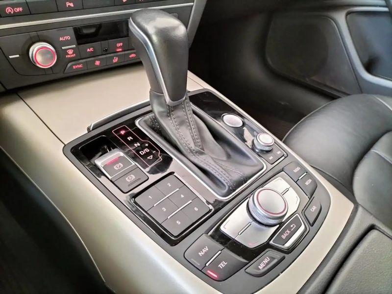 Audi A6 Allroad • 2016 • 150,100 km 7