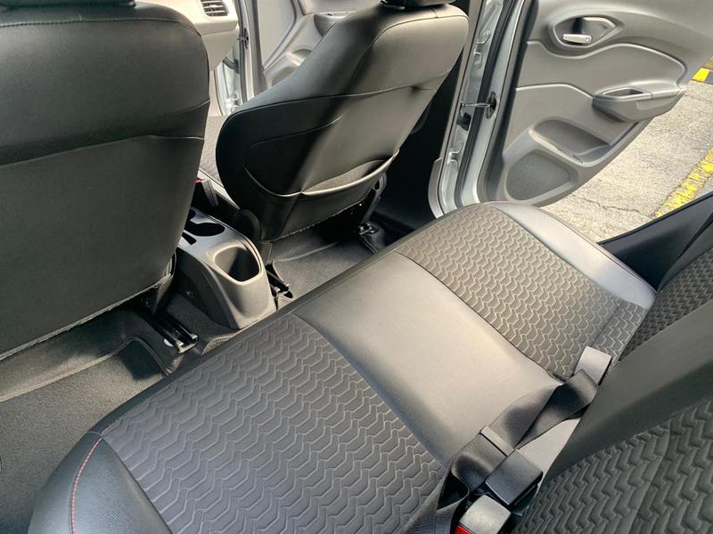 Chevrolet Onix • 2018 • 26,000 km 9