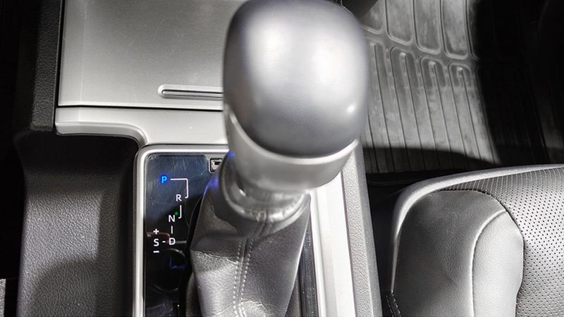 Toyota Land Cruiser • 2022 • 21,400 km 45