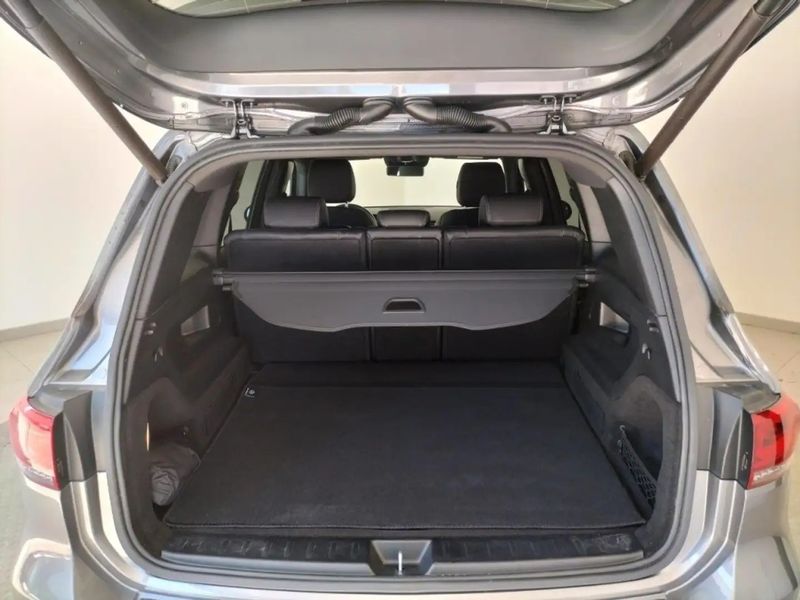 Mercedes-Benz GLB-Class • 2020 • 76,896 km 7