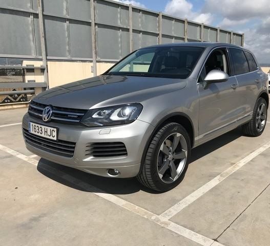 Volkswagen Touareg • 2012 • 198,000 km 1