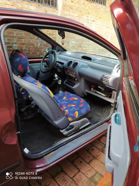 Renault Twingo • 1996 • 0 km 10