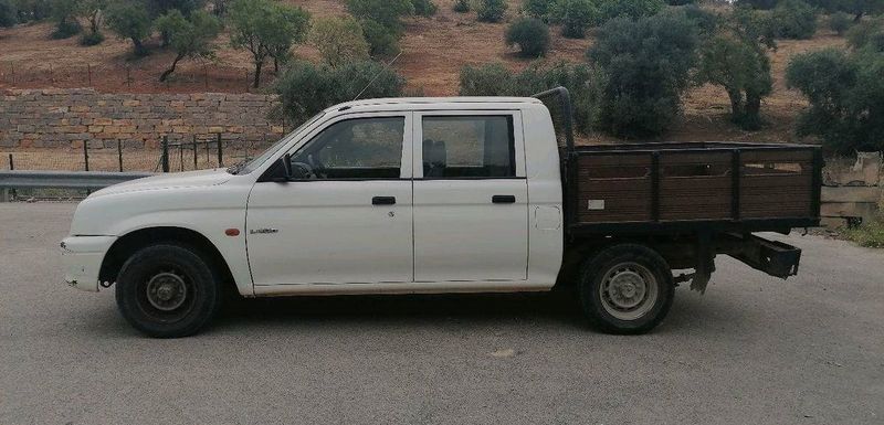 Mitsubishi L200 • 2000 • 200,000 km 3