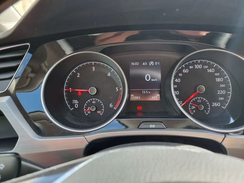 Volkswagen Touran • 2021 • 55,000 km 9